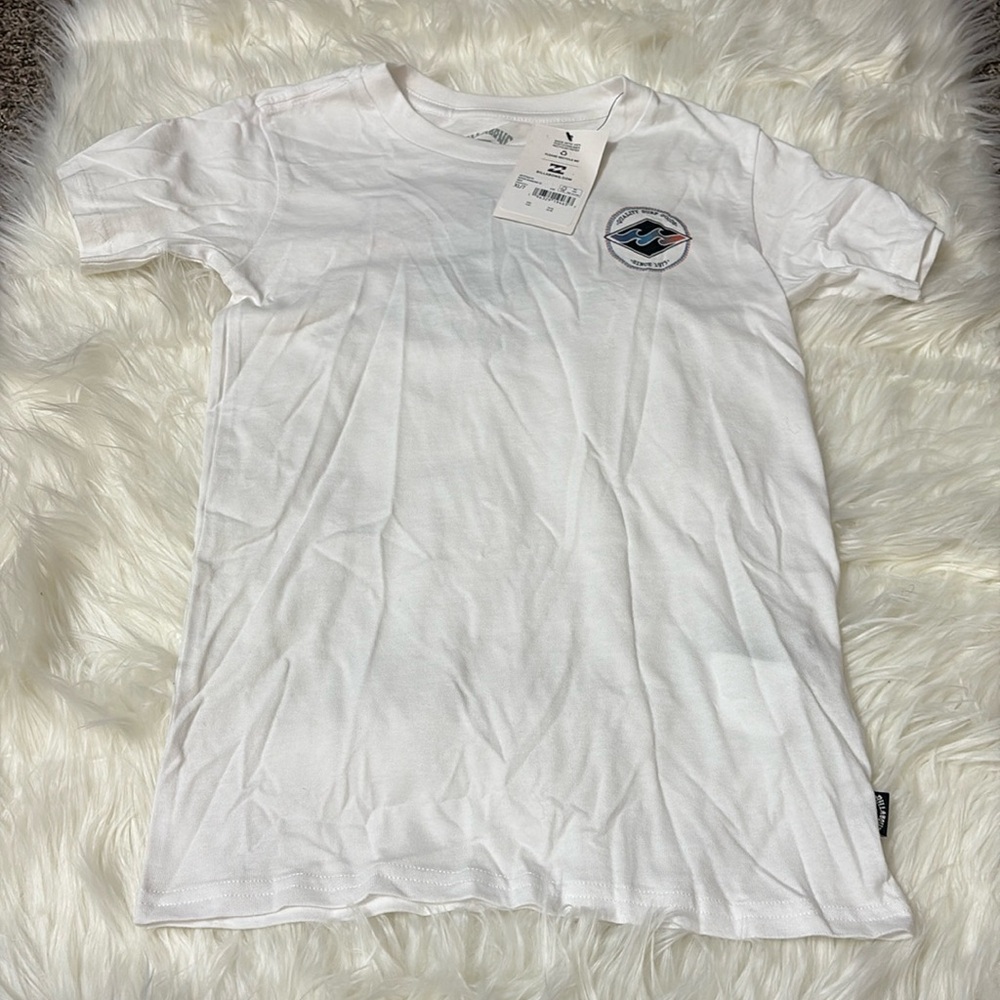 NWT Billabong White Short Sleeve Youth 7